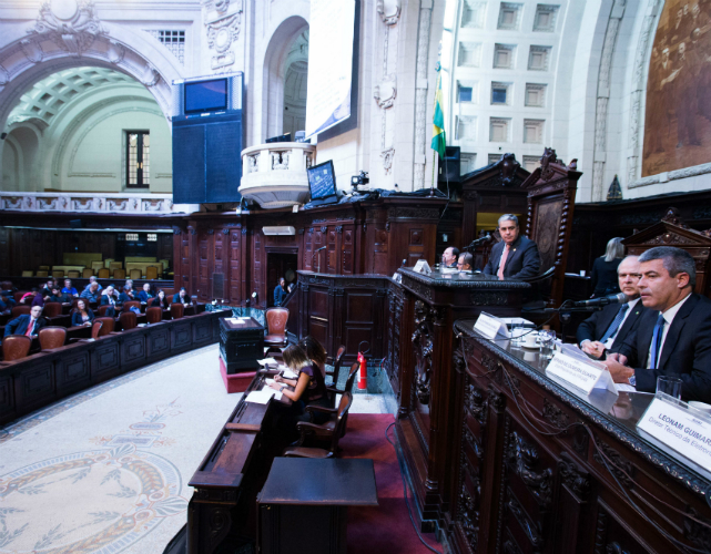 Fórum de Desenvolvimento Estratégico do Estado do Rio de Janeiro foi realizado no plenário da Alerj