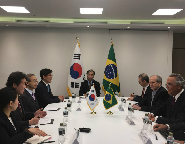 Para estreitar os laços de cooperação técnica e comercial, o primeiro-ministro convidou o presidente da FIRJAN para ocupar o cargo de cônsul honorário da República da Coreia no Rio de Janeiro