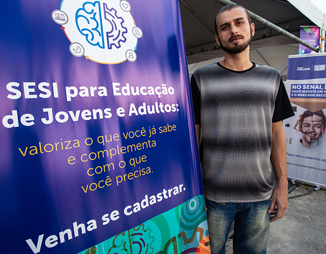 Quênio da Silva foi um dos interessados que fizeram o cadastro de interesse para futuras vagas da Nova EJA nas escolas do SESI