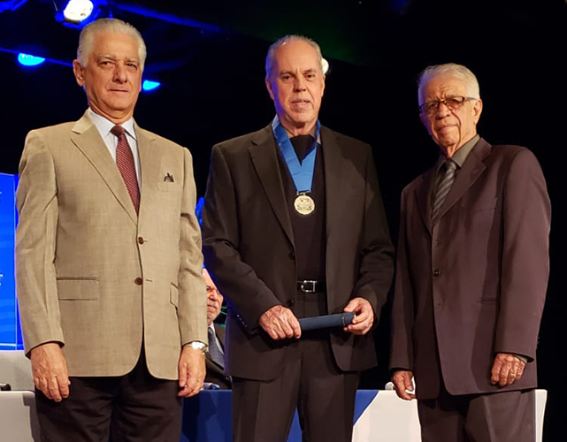 Medalha_2025_homenageado.jpg