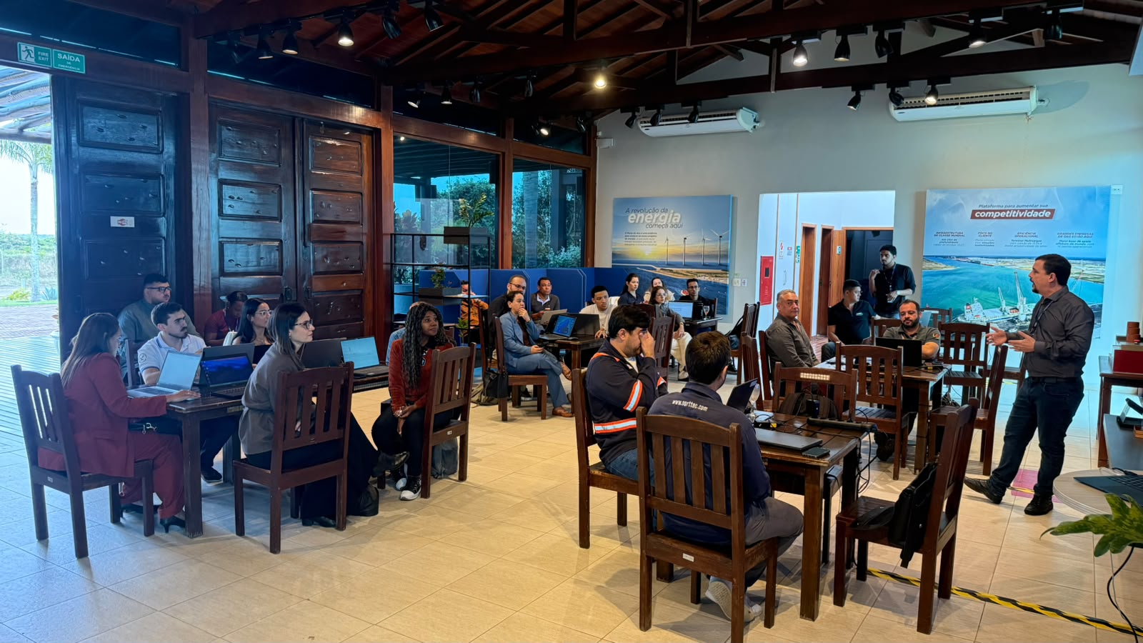 Workshop_de_IA_Norte_Fluminense1.jpeg