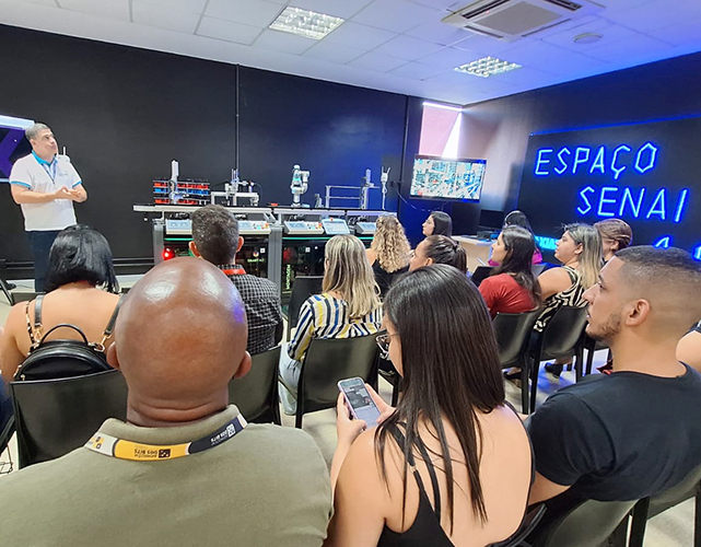workshop-aprendizagem-industrial-caxias-senai 2.jpg