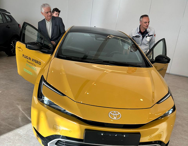 visita-toyota _1_.jpg