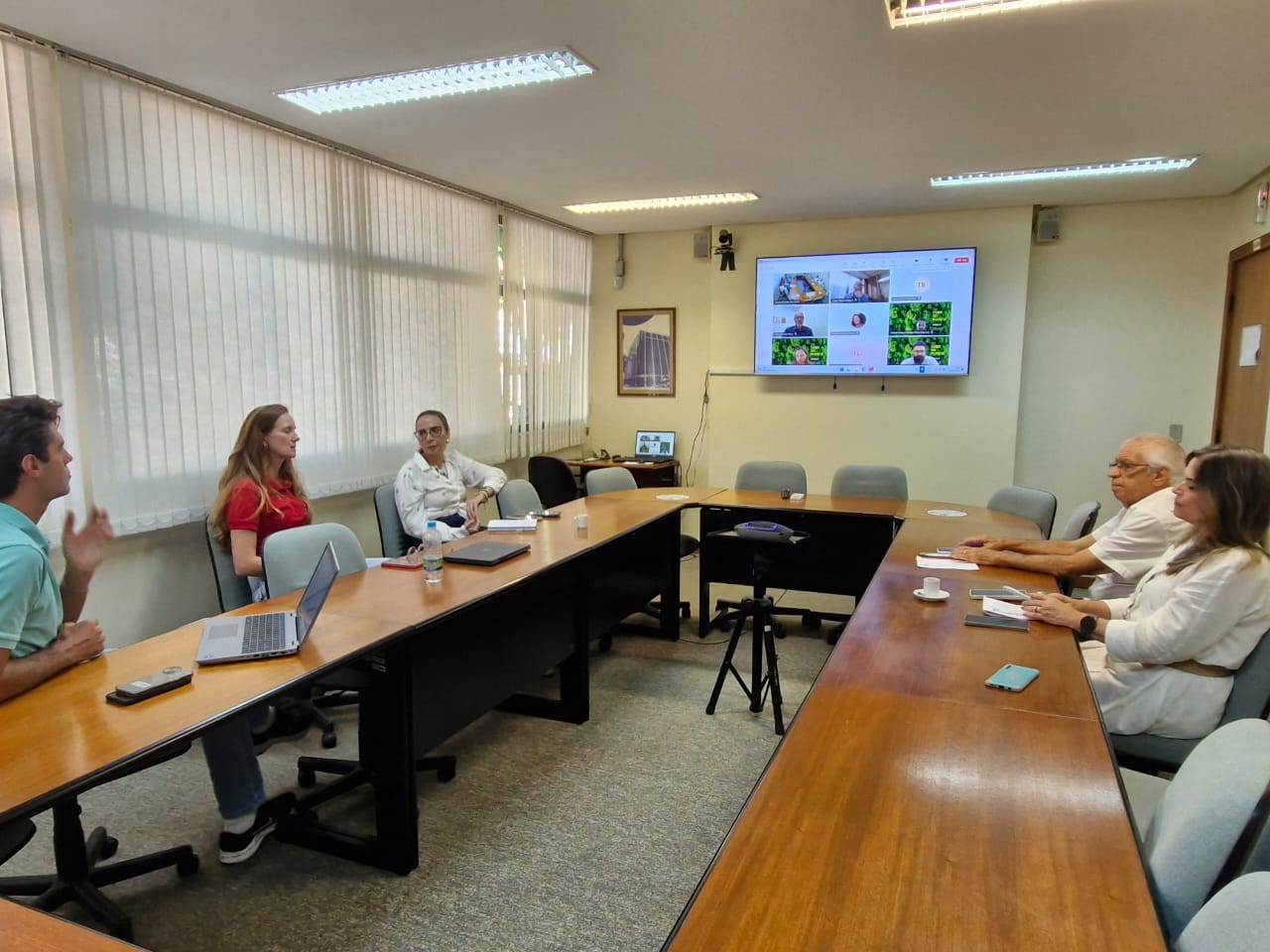 Porto do Acu apresenta Hub de HBI para Firjan 2.jpeg