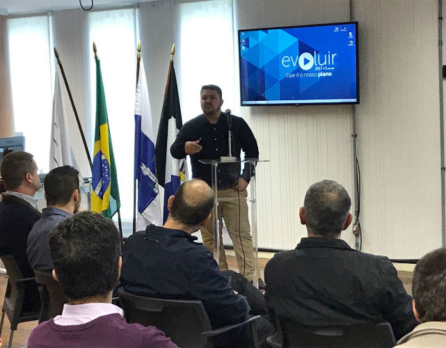 Empresários tiveram a oportunidade de conhecer os critérios para se tornar fornecedor do Grupo Ipiranga