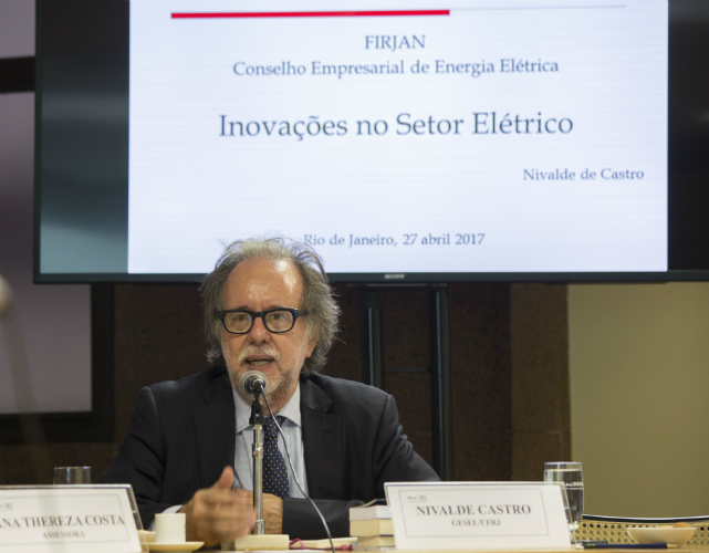 Para Nivalde de Castro, coordenador do Grupo de Estudos do Setor Elétrico da UFRJ, a revolução tecnológica é liderada pelos países desenvolvidos importadores de insumos energéticos