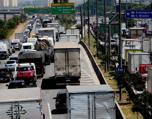 O decreto amplia a validade dessa medida para até 13 de julho