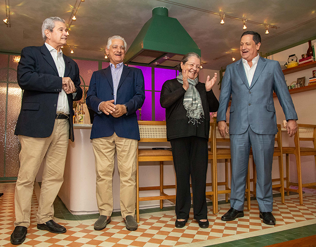 Fernando Salgado (Sindbebi), Luiz Césio Caetano (Firjan), Katia Alves Espírito Santo (Apacerj) e Carlos Alberto Mariz (Apacerj)