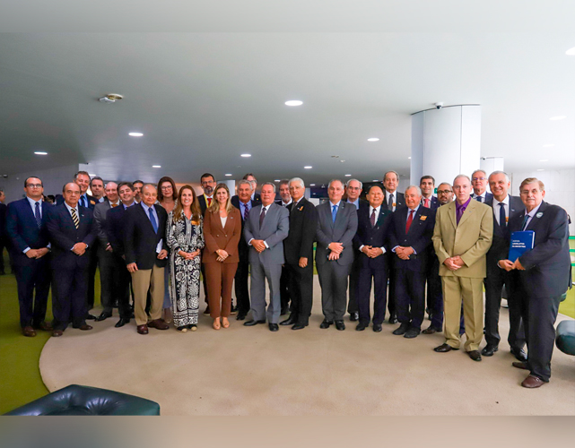 Empresários industriais fluminenses participam do lançamento da Agenda Legislativa da Indústria 2024, em Brasília
