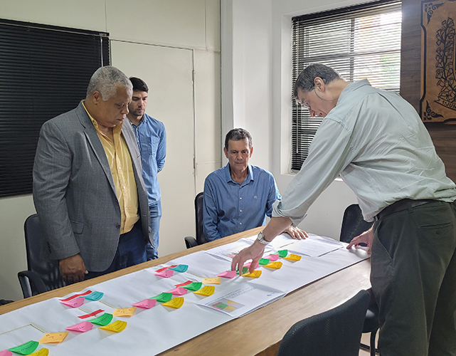 Prefeito Irineu Nogueira assinou o protocolo de intenções para oficializar a adesão