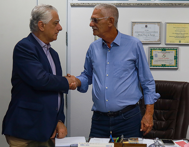 Presidente da Firjan, Luiz Césio Caetano, e o prefeito de São Gonçalo, Nelson Ruas dos Santos