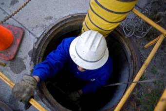 NR 33 - Espaços confinados - Supervisor de entrada, trabalhador autorizado e vigias - Periódico