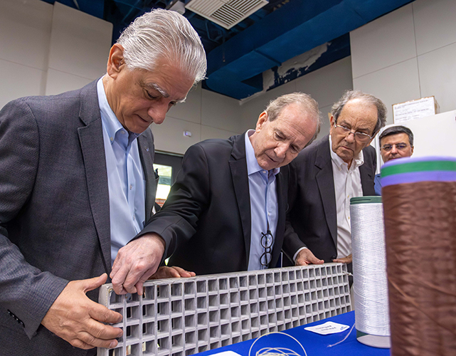 Caetano, Fernando Pimentel (ABIT), Berenguer (Firjan CIRJ) e Rafael Cervone (Ciesp/Fiesp)