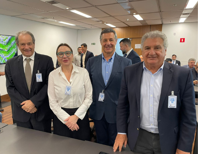 Os empresários Antonio Berenguer, Isadora Landau Remy, Ricardo Guadagnin e Marcelo Kaiuca, da diretoria Firjan/CIRJ