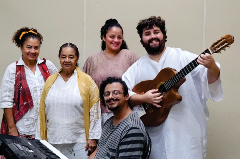 Quem ja foi velho levanta a mao .png