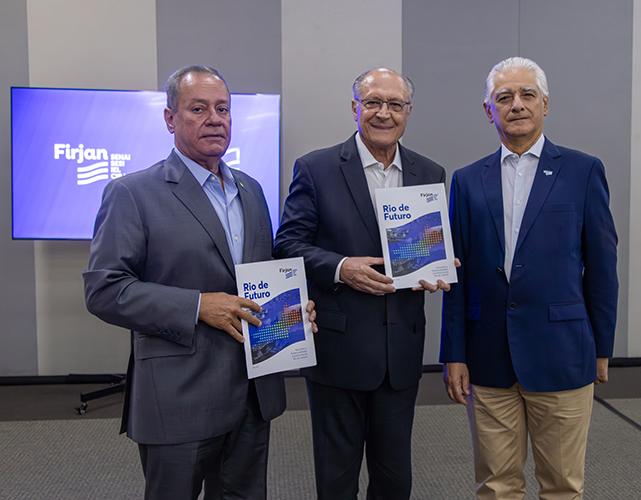 Caetano entrega estudo 'Rio de Futuro' a Ricardo Alban e Geraldo Alckmin