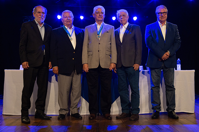 Medalha foi entregue em cerimônia na noite de quarta-feira, 10/6, em Campos dos Goytacazes.