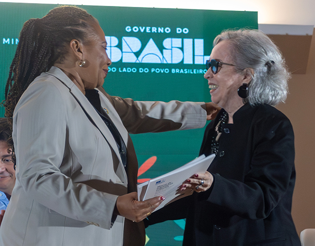 Margareth Menezes (MinC) e Glaucia Camargos (Firjan)