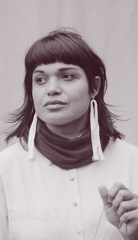 Aline - oficina de bordado