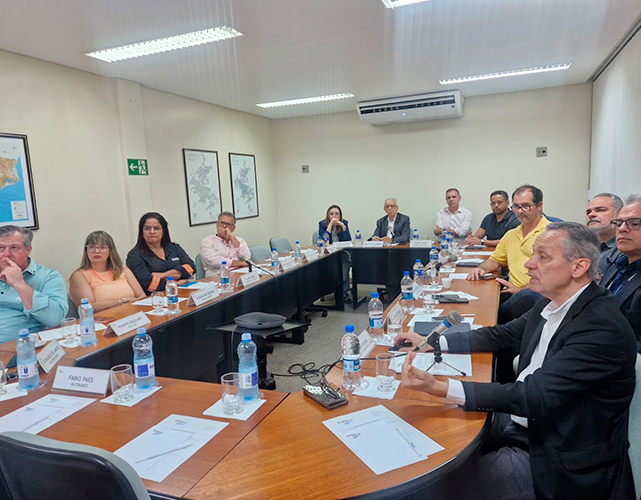 Encontro destacou desafios da reciclagem, oportunidades de negócios e o fortalecimento da cadeia produtiva no Norte do RJ